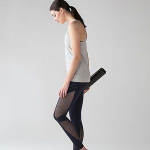 Lululemon Reveal Yoga Pants Size 12